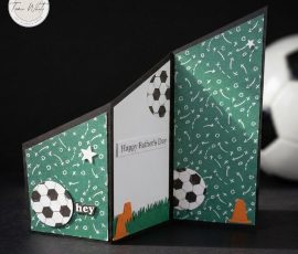 SOCCER ANGLED TRI-FOLD CARD SERIES SOCCER ANGLED TRI-FOLD CARD SERIES